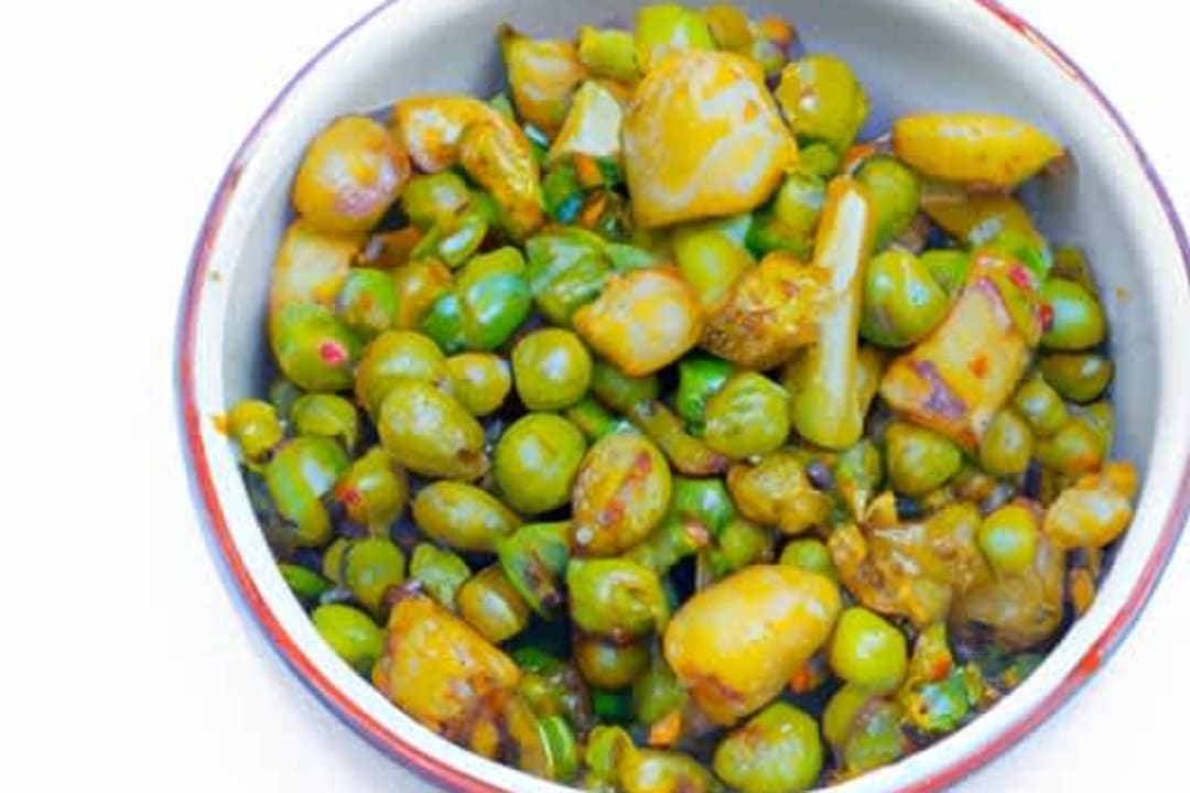 Potato and Peas Sabzi
